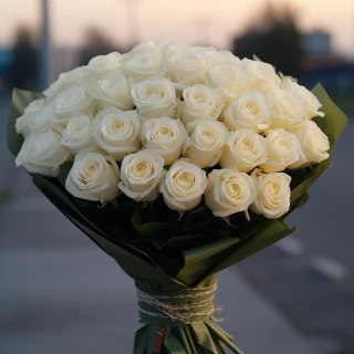 Букет Моника